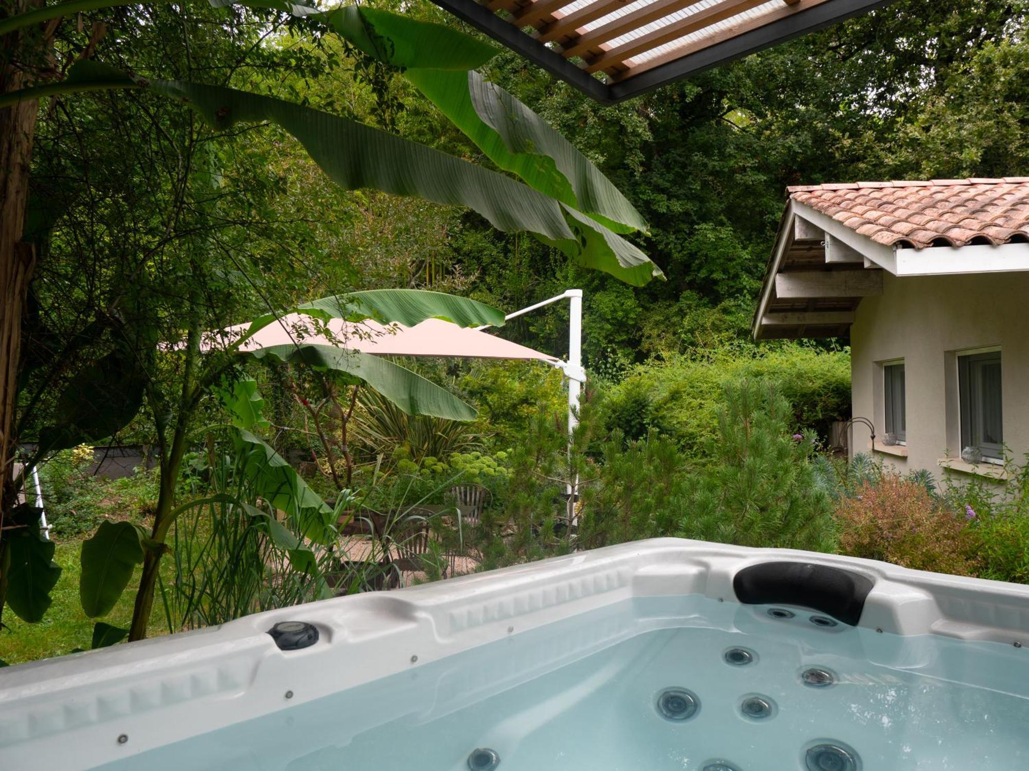 Chambre D'Hotes Au Calme Avec Spa Hotel Nérac Exterior foto